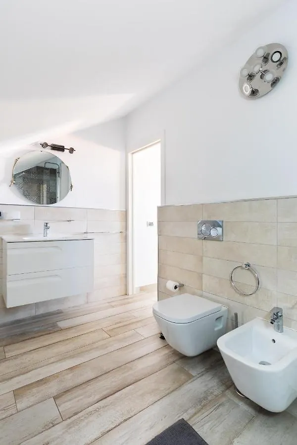Apartment Playa Las Vistas With Breathtaking Sea View, Only 100 M To The Sea, Heated Pool, Aircondition For A Fee, Wifi 美洲海滩 0*,