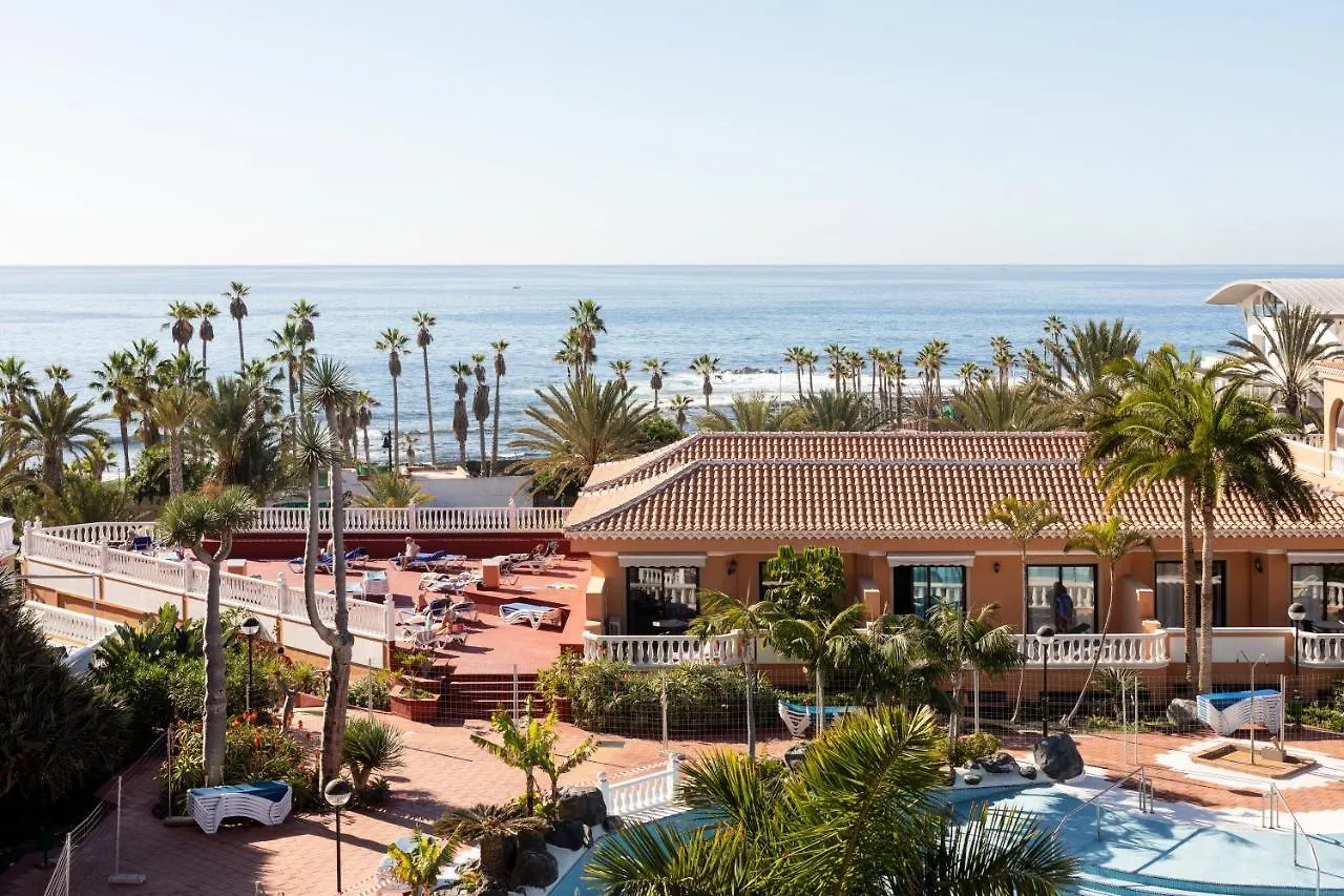 Seaside Haven: Las Vistas Apartment with Pool and Ocean Views Playa de las Americas  Playa de las Americas (Tenerife)